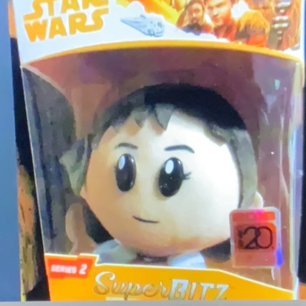 Star Wars Qi’ra Plush Figure